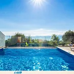 Villa Leo *